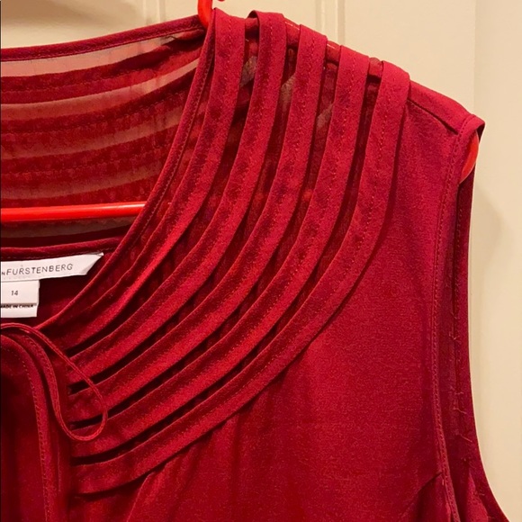 Dark Red Sleeveless Diane von Furstenberg Blouse - Picture 3 of 5